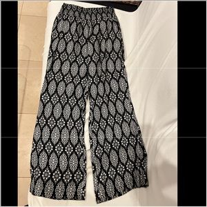 Paper Heart Wide Leg Pant